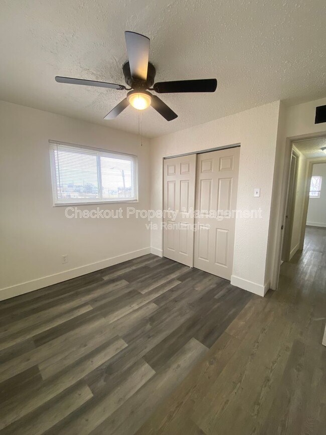 Building Photo - 813 Courtois St