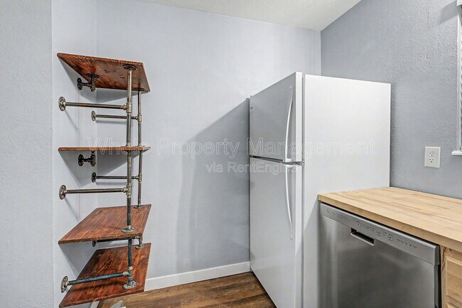 Building Photo - 2740 W 86th Ave