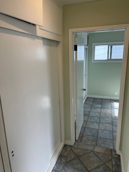 Hall to Bedroom - 226 Palm Dr