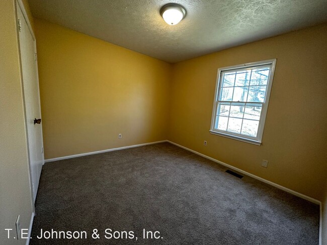 Building Photo - 4 br, 2 bath House - 1245 Jonestown Road