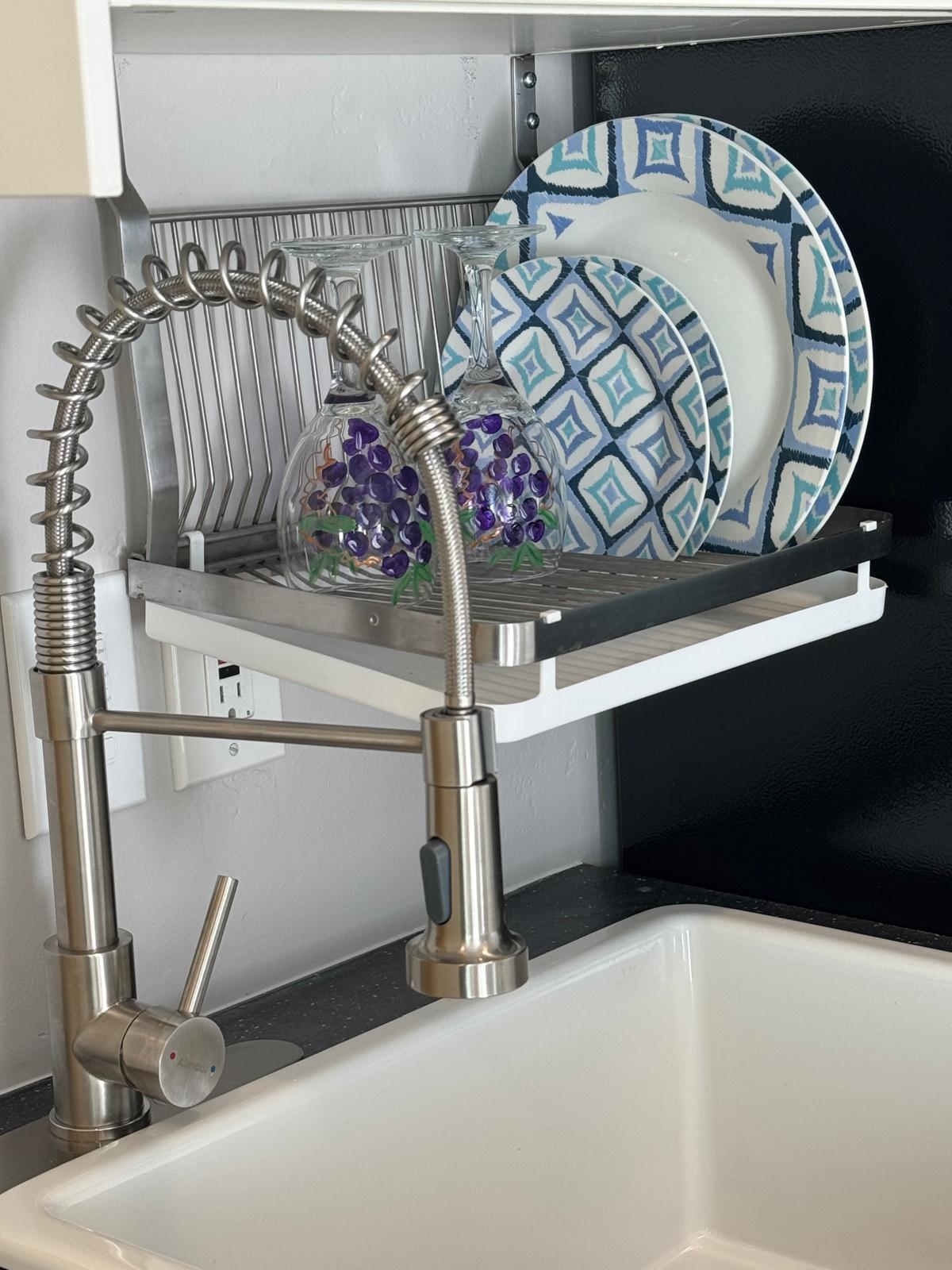 Building Photo - 313 S Rios Ave