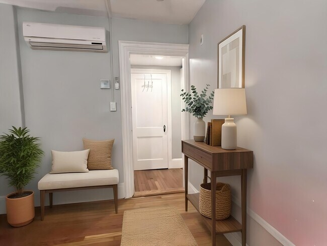 Building Photo - 86 Commonwealth Ave