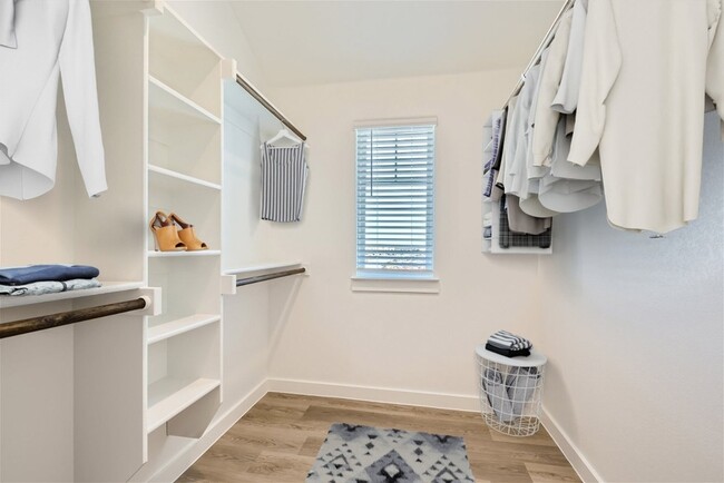 Building Photo - 2209 Kincaid Ln