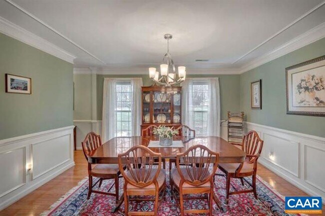 Building Photo - 1150 River Oaks Ln