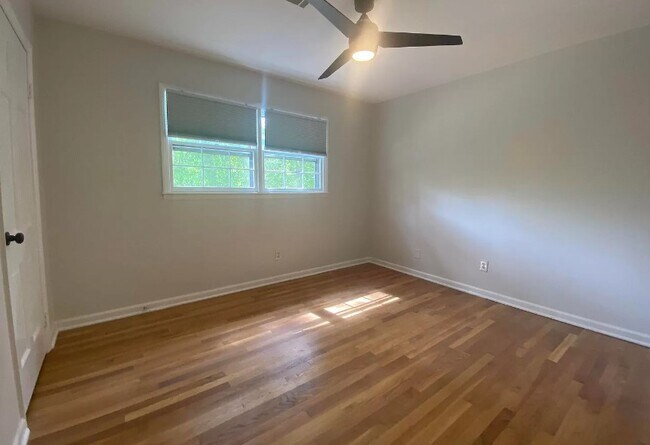 Building Photo - 8033 Navios Dr SE