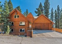 Building Photo - Charming Mountain Home