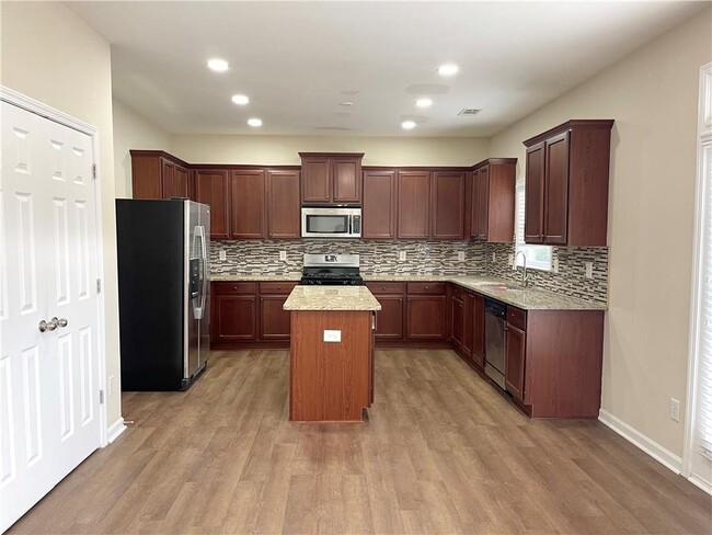 Building Photo - 5445 Stevehaven Ln