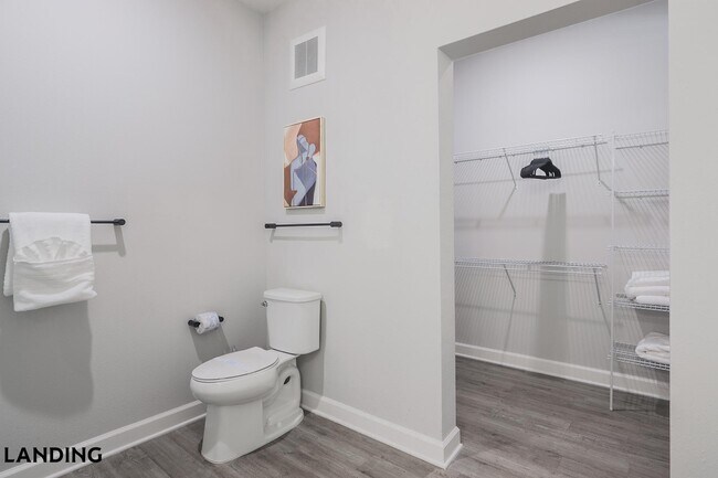 Building Photo - 5001 Willowgate Loop