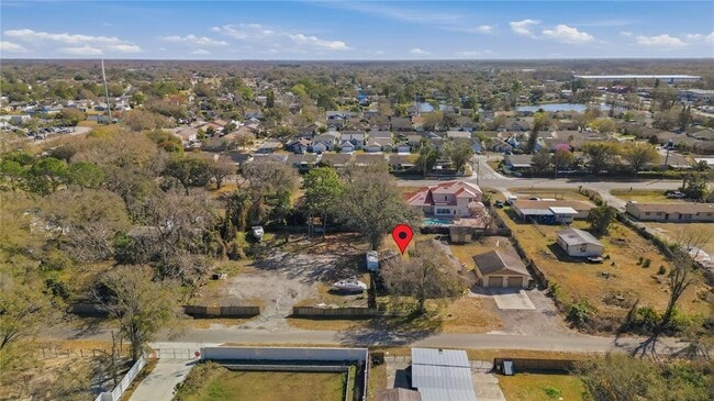 Building Photo - 10301 Trail Ridge Ln