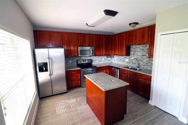Building Photo - 14260 Squirrel Run
