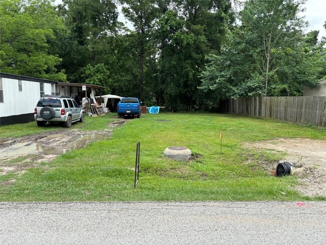 Building Photo - 11440 Underwood St