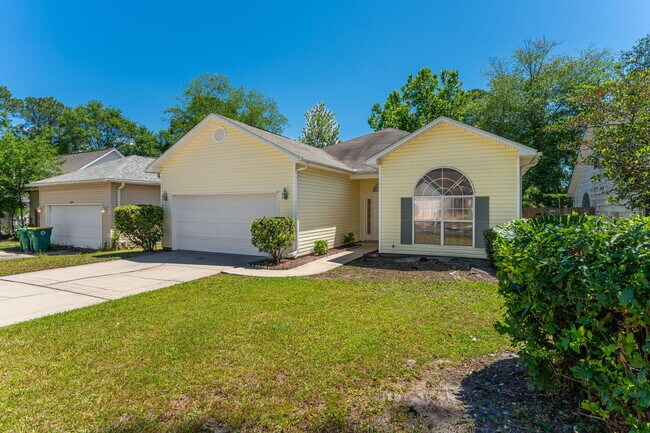 Building Photo - 1697 Glenwood Ct