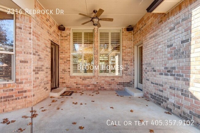Building Photo - 2316 Redrock Dr