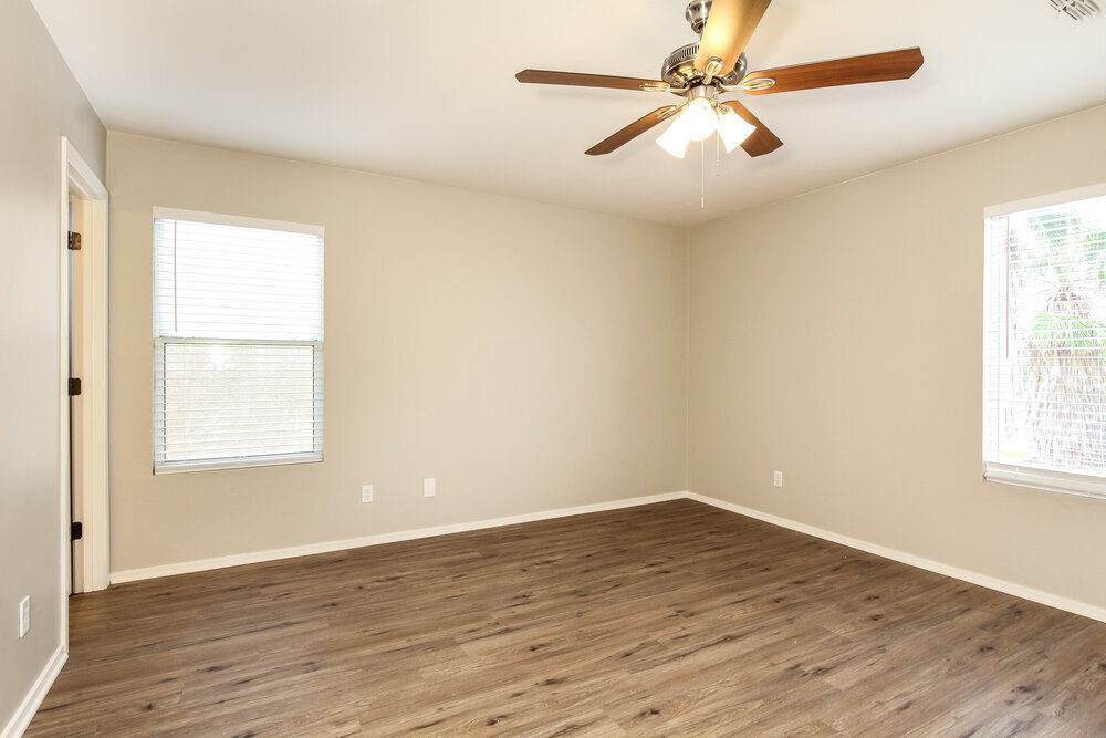 Building Photo - 7000 S Goshawk Dr