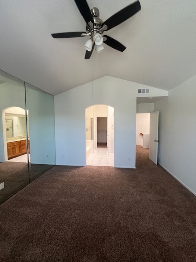 Building Photo - 2235 Indigo Hills Dr