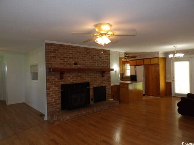 Building Photo - 6801 Swamp Fox Hwy W