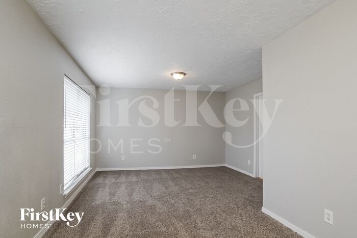 Building Photo - 11431 Stoughton Dr