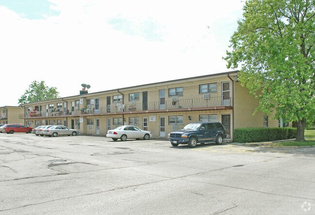 Building Photo - 14 King Arthur Ct