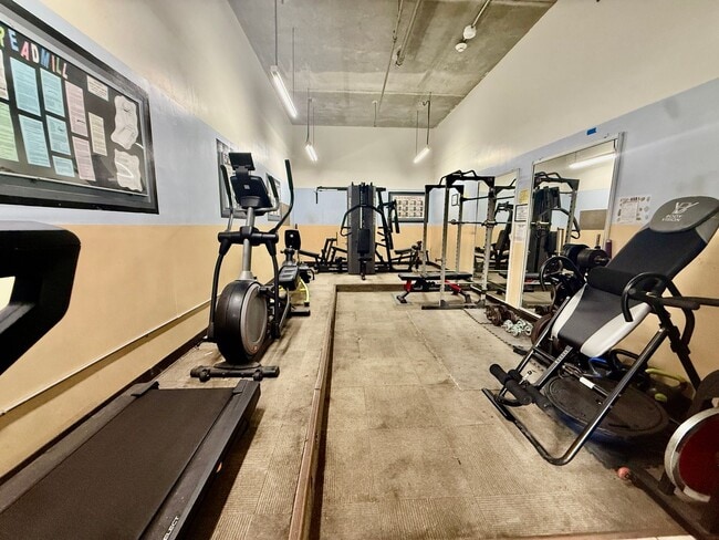 Building Photo - 98-402 Koauka Loop #2412 - Pearl Regency