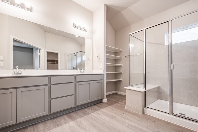 Building Photo - 3918 Sugardale St