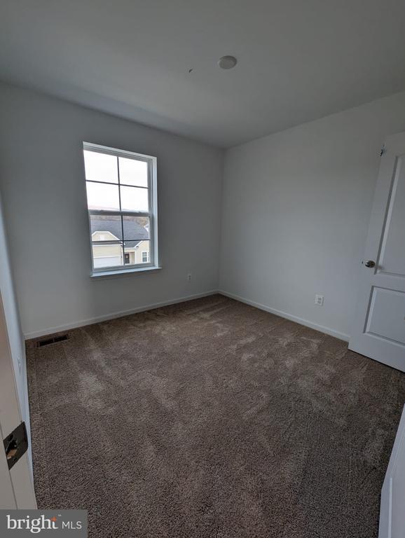 Building Photo - 241 Hillsdale Pl
