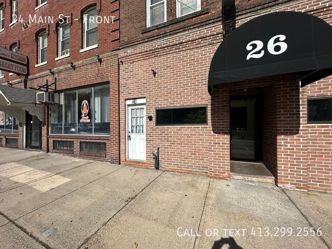 Building Photo - Charming 2 Bedroom, 2 Bathroom Apartment i...