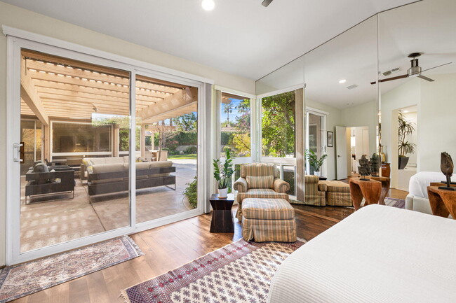 Building Photo - 49105 Casa Del Rio