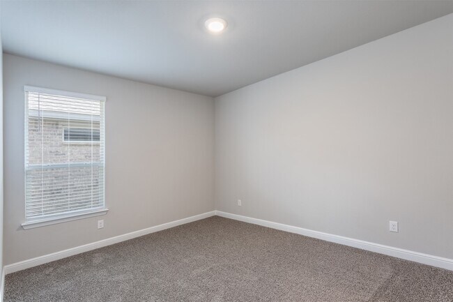 Building Photo - 14621 Bootes Dr