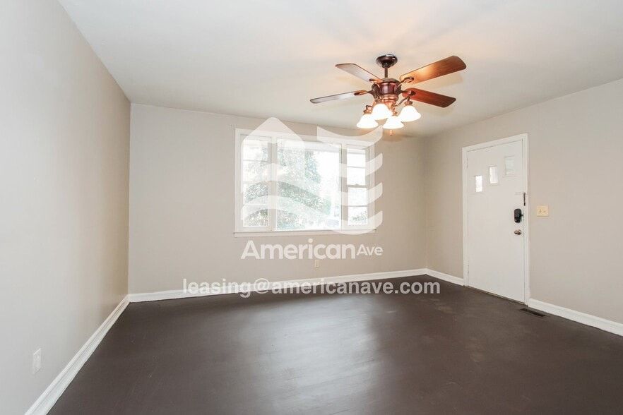 Building Photo - 1545 Glendale Rd