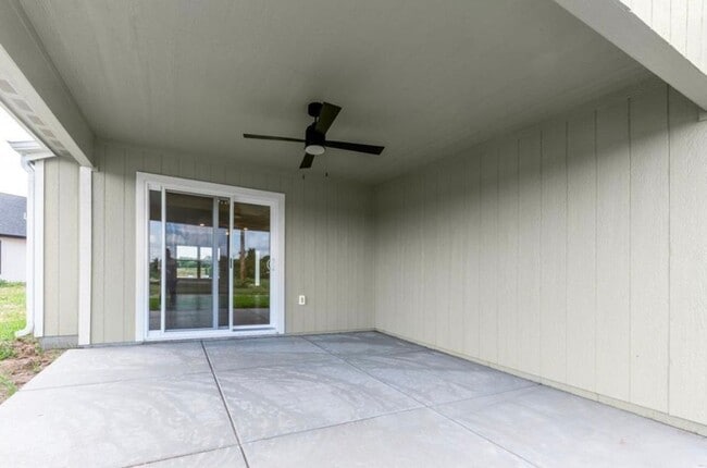 Building Photo - 9172 Grammar Ct.