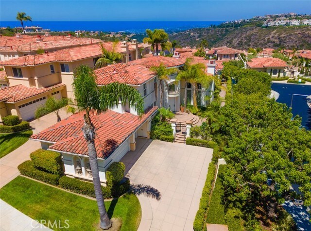 Building Photo - 1 Stone Pine Dr