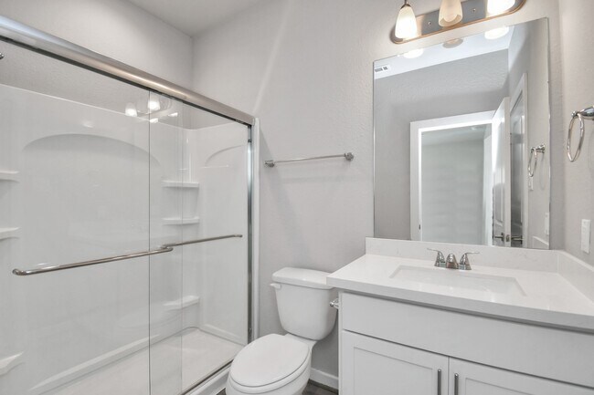 Building Photo - 23823 Cumberland Ridge Dr