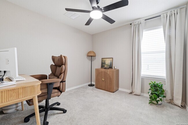 Building Photo - 14454 Calaveras Cv