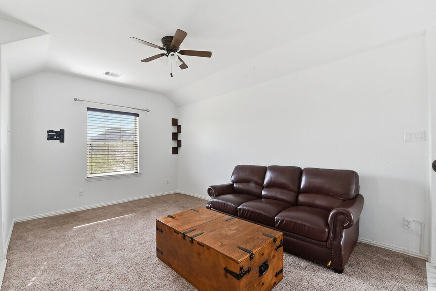 Building Photo - 1414 New Urban Way