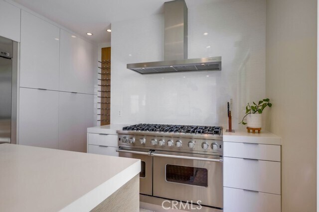 Building Photo - 1725 Del Mar Ave