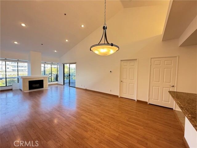 Primary Photo - 210 Lille Ln