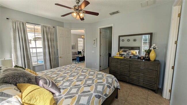 Building Photo - 2212 Stone Lake Ct