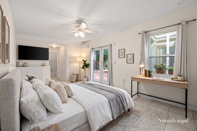 Building Photo - 2521 Inagua Ave