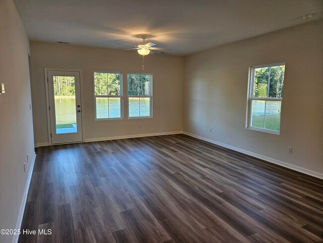 Building Photo - 76 Cobbler Wy