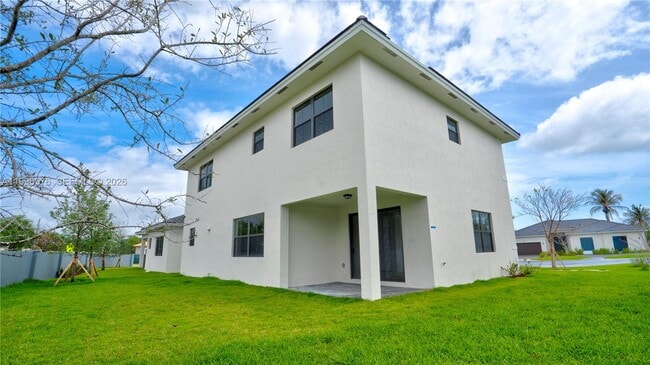 Building Photo - Southwest 96th Court, Cutler Bay, FL 33189 - 4 BR 3.5 BA single-family home