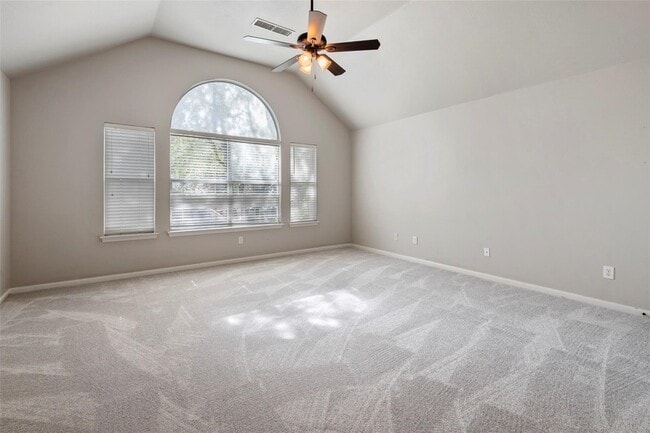 Building Photo - 35 N York Gate Ct