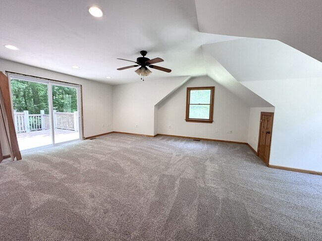 Building Photo - Updated Country Retreat with Modern Finishes & Peaceful Pungo Living