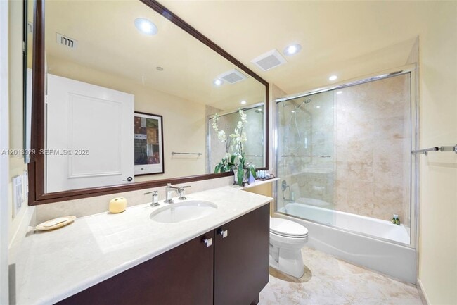 Building Photo - 791 Crandon Blvd