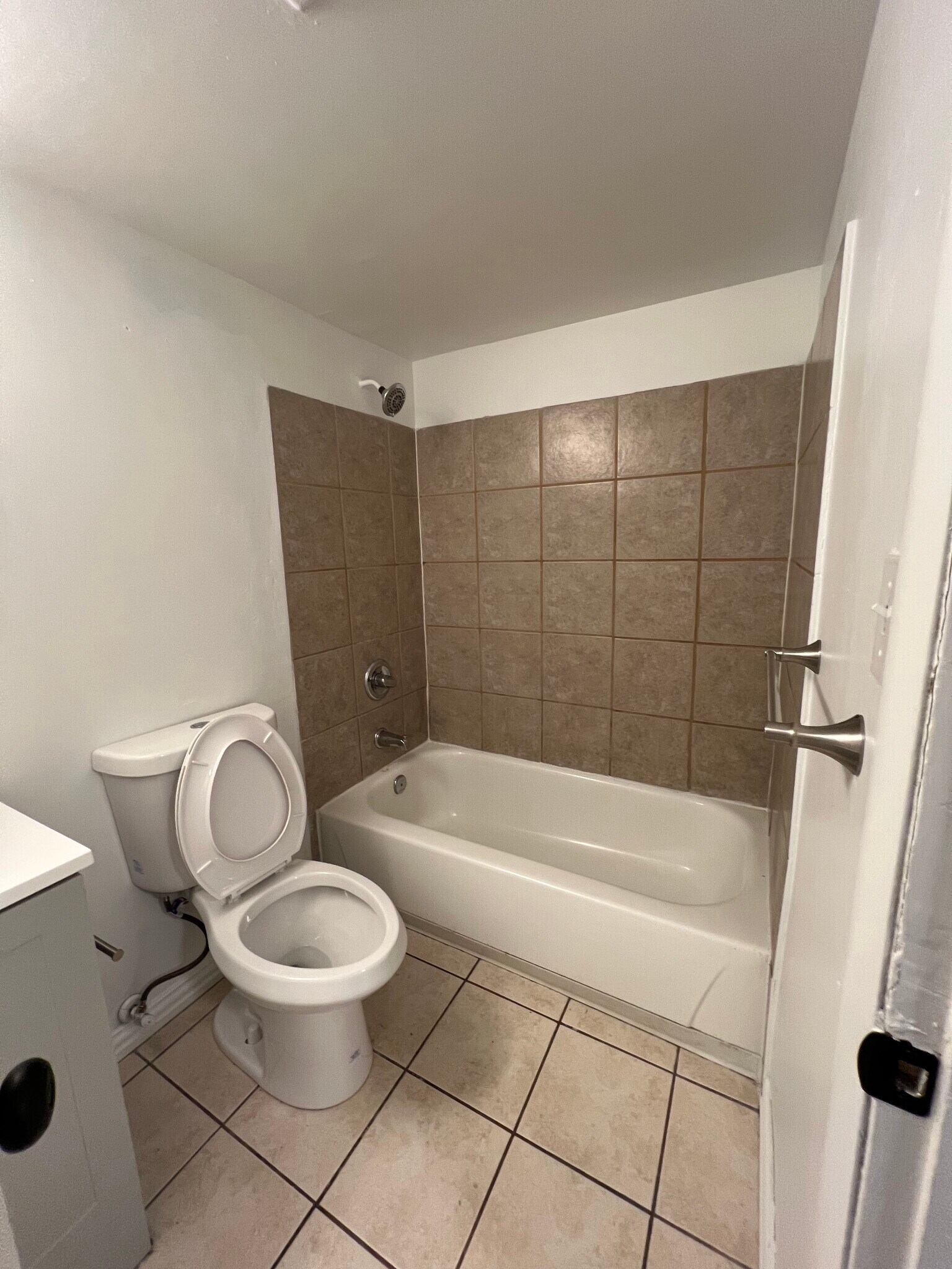 Bathroom - 3100 S Federal Blvd