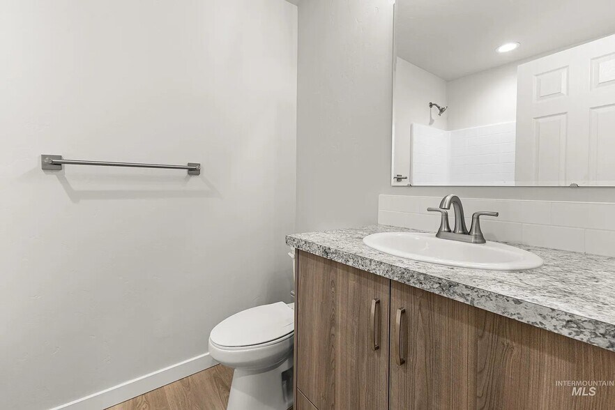 Building Photo - 2331 W Trout Lily St