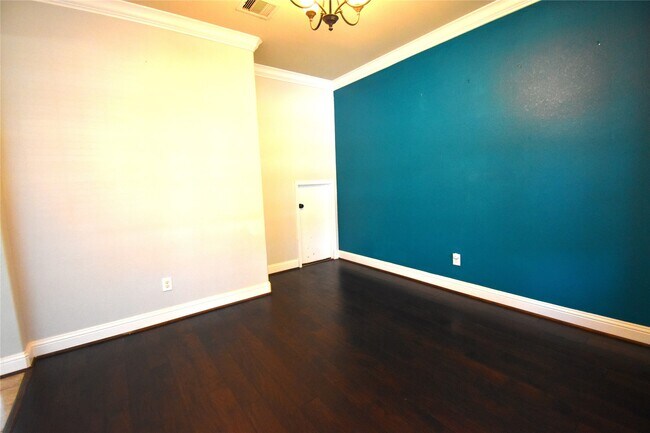 Building Photo - 419 Blossom Terrace Ln