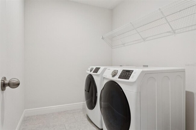 Building Photo - 5715 Grand Sonata Ave