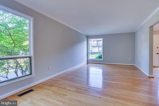 Building Photo - 4405 Elan Ct
