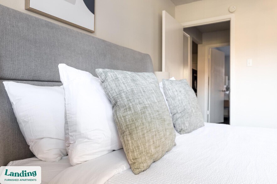 Building Photo - 1408 Teasley Ln