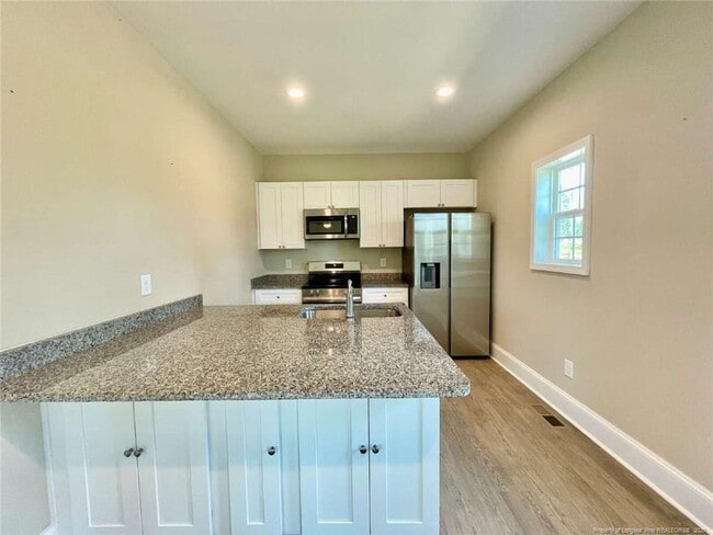 Building Photo - 733 Gridiron Wy